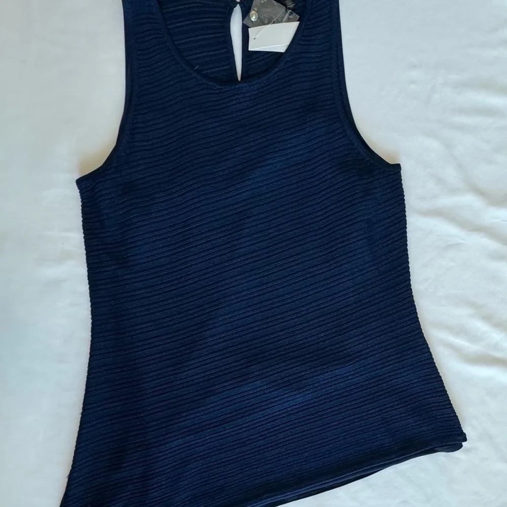 White House Black Market Dark Blue Textured Tank Top - Picture 1 of 3